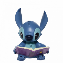 Mini Stitch avec son livre...